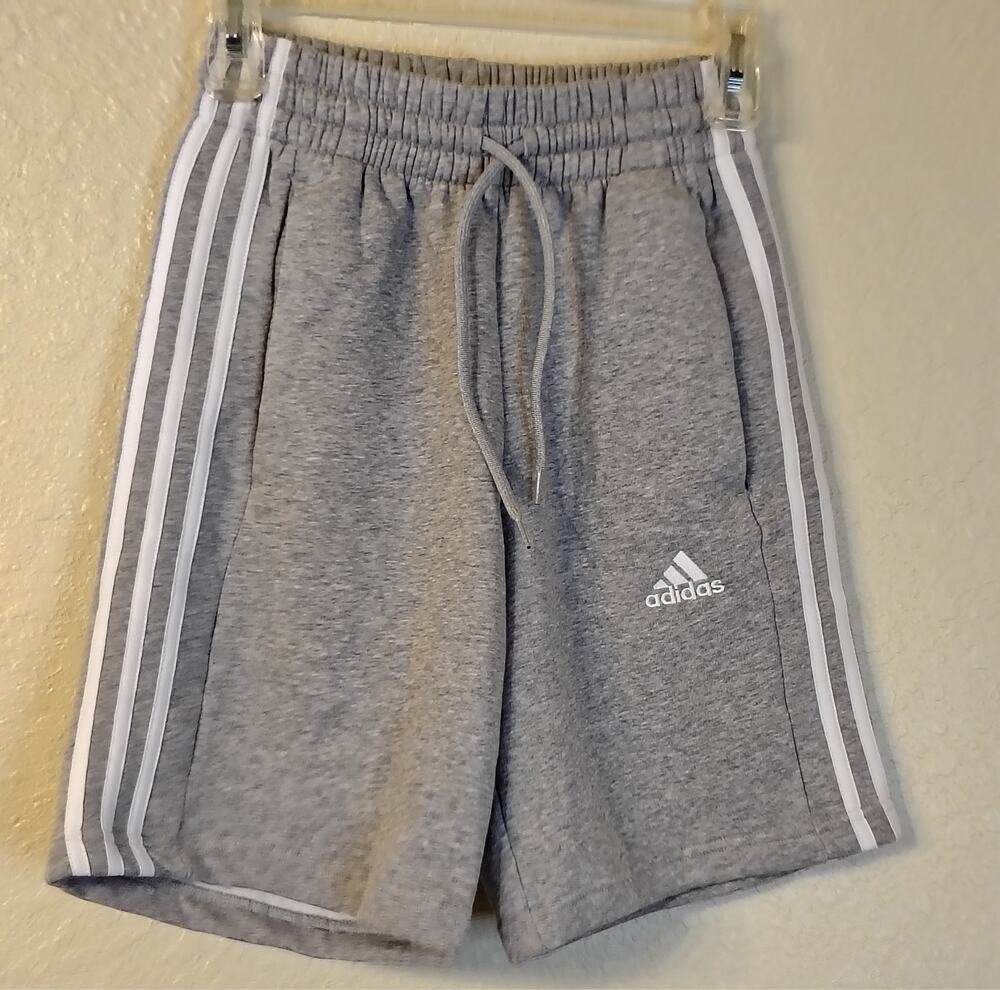 adidas Essentials Fleece 3-Stripes Shorts - Medium Grey Heather- EUC